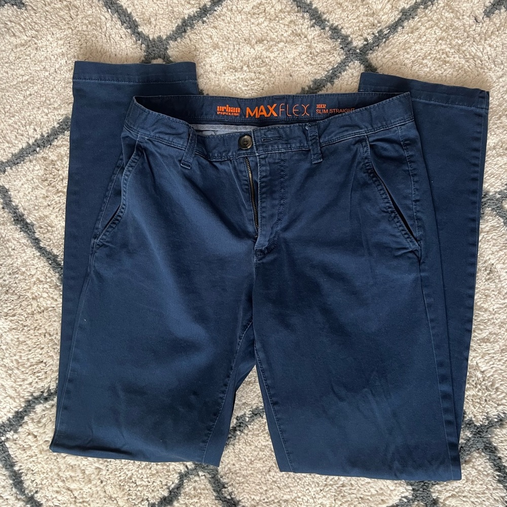 Mens 30x32 Navy Blue Chinos
